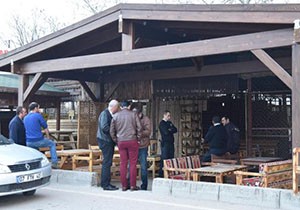 Gece bekçisi çalıştığı iş yerinde ölü bulundu